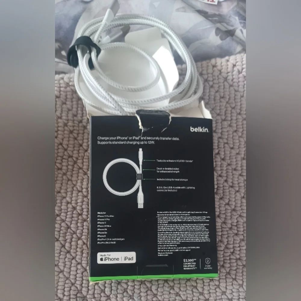 Belkin Boost/Charge USB-A-Cable with Lightening Connector & Strap For Ap…